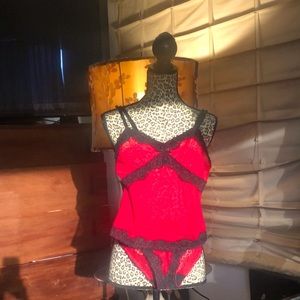 SEXY AF Two piece lingerie set. Rare and gothic.
